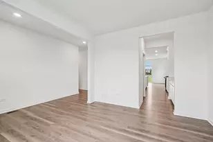 26010 S Rowena Dr, Manhattan, IL 60442 - Photo 5