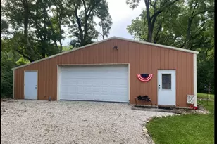 27130 89th St, Salem, WI 53168 - Photo 3