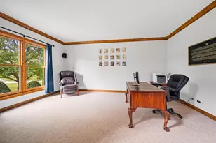 5N533 Prairie Springs Dr, Saint Charles, IL 60175 - Photo 5