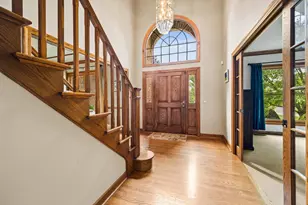 5N533 Prairie Springs Dr, Saint Charles, IL 60175 - Photo 3