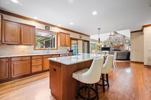 5N533 Prairie Springs Dr, Saint Charles, IL 60175 - Photo 9