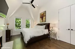 1439 N Dearborn St, Chicago, IL 60610 - Photo 9