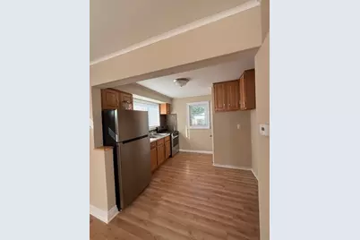 137 Independence Avenue, Joliet, IL 60433 - Photo 5