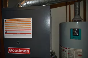 1701 Woodcrest Dr, Saint Anne, IL 60964 - Photo 35