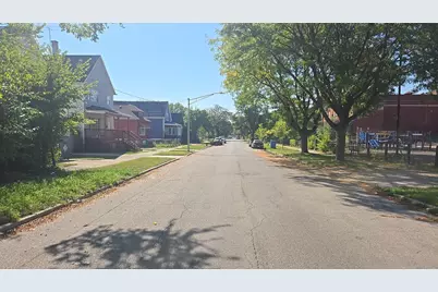 11709 S Lafayette Avenue, Chicago, IL 60628 - Photo 5