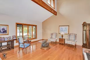 8543 Brookside Gln Dr, Tinley Park, IL 60487 - Photo 5