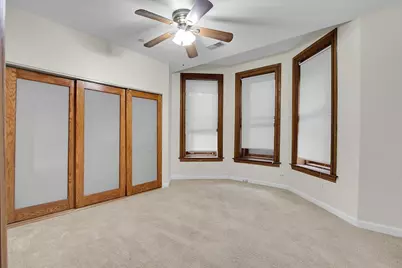 550 W Surf Street #115, Chicago, IL 60657 - Photo 11