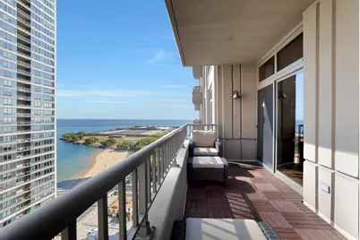 530 N Lake Shore Drive #2101, Chicago, IL 60611 - Photo 5