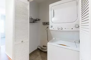 1650 Riverwoods Dr, Melrose Park, IL 60160 - Photo 25