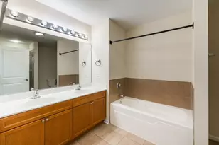 1650 Riverwoods Dr, Melrose Park, IL 60160 - Photo 21