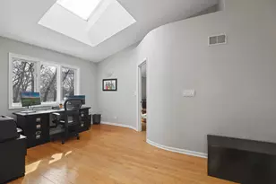 980 Half Day Rd, Highland Park, IL 60035 - Photo 21