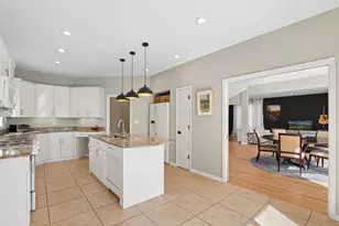 980 Half Day Rd, Highland Park, IL 60035 - Photo 15