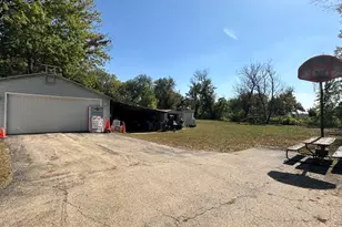 13629 Garden Plain Rd, Morrison, IL 61270 - Photo 5