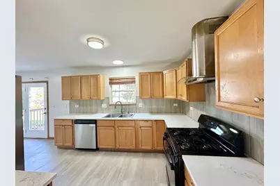 4520 W Lawn Avenue, Waukegan, IL 60055 - Photo 9