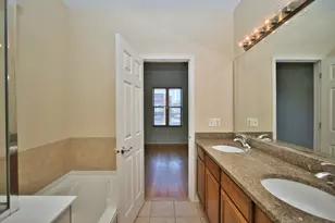 353 E Eastgate Pl, Chicago, IL 60616 - Photo 31