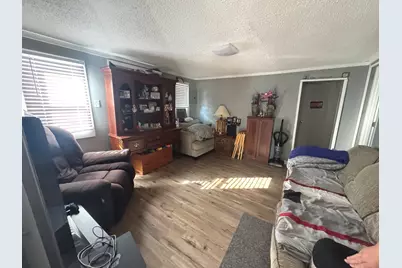 133 N East Avenue, Amboy, IL 61310 - Photo 5