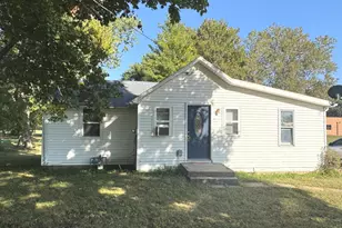 133 N E Ave, Amboy, IL 61310 - Photo 11