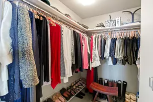 161 E Chicago Ave, Chicago, IL 60611 - Photo 33