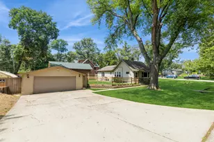 7701 Cedar Rd, Wonder Lake, IL 60097 - Photo 3