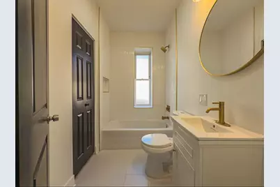 4925 S Champlain Avenue #2, Chicago, IL 60615 - Photo 11