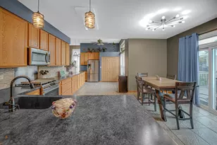 25749 S Yellow Pine Dr, Channahon, IL 60410 - Photo 7