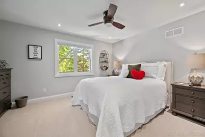 615 Marion Avenue, Saint Charles, IL 60174 - Photo 33