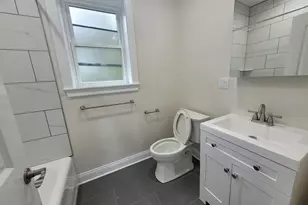 7372 N Winchester Ave, Chicago, IL 60626 - Photo 9