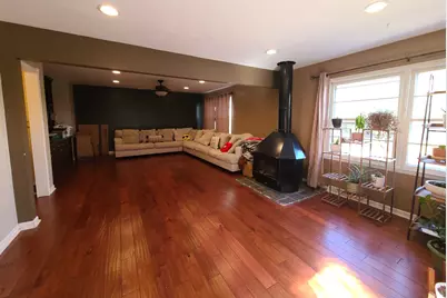 635 2nd Avenue, Dixon, IL 61021 - Photo 3