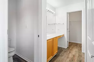 2420 Barnhart St, West Chicago, IL 60185 - Photo 17