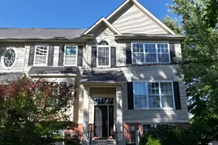 120 Melrose Ct, South Elgin, IL 60177 - Photo 1