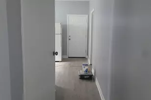 8834 S Exchange Ave, Chicago, IL 60617 - Photo 9