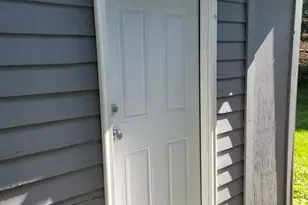 8834 S Exchange Ave, Chicago, IL 60617 - Photo 21