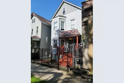 8834 S Exchange Avenue, Chicago, IL 60617 - Photo 3