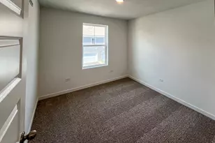 2270 Barbera Dr, Oswego, IL 60543 - Photo 13