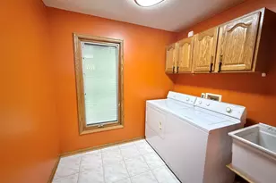 5449 S Branch Ct, Rochelle, IL 61068 - Photo 17