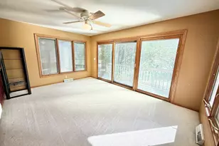 5449 S Branch Ct, Rochelle, IL 61068 - Photo 9