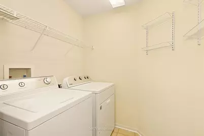 1463 Yellowstone Drive, Streamwood, IL 60107 - Photo 23