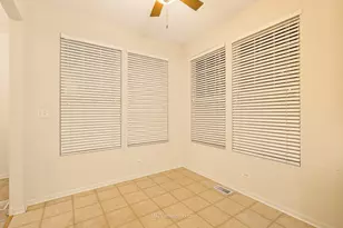 1463 Yellowstone Dr, Streamwood, IL 60107 - Photo 11