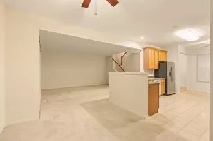 1463 Yellowstone Dr, Streamwood, IL 60107 - Photo 7