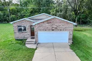 3535 W 137th St, Robbins, IL 60472 - Photo 3