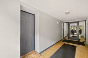 3908 W Ainslie St, Chicago, IL 60625 - Photo 3