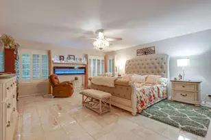 7449 Brentwood Ln, Gurnee, IL 60031 - Photo 29