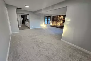 1007 N River Rd, McHenry, IL 60050 - Photo 3