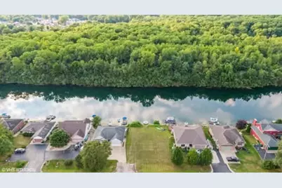 560 N Washington Street, Braidwood, IL 60408 - Photo 11