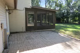 231 Charlotte Ln, Bolingbrook, IL 60440 - Photo 33