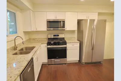 231 Charlotte Lane, Bolingbrook, IL 60440 - Photo 9