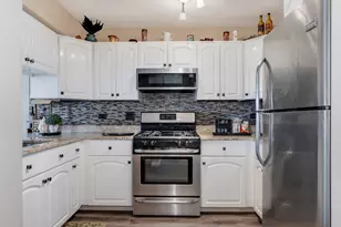 3419 Lake Side Cir, Joliet, IL 60431 - Photo 15