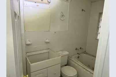 7843 S Langley Avenue, Chicago, IL 60619 - Photo 5