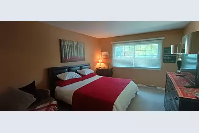 18751 Kings Road, Homewood, IL 60430 - Photo 13