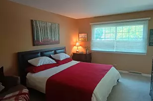 18751 Kings Rd, Homewood, IL 60430 - Photo 13